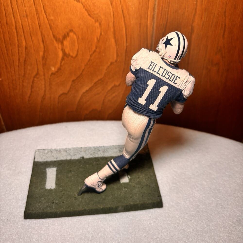 McFarlane Drew Bledsoe Dallas Cowboys Figure #11 NFL Action Statue Display - Picture 4 of 5